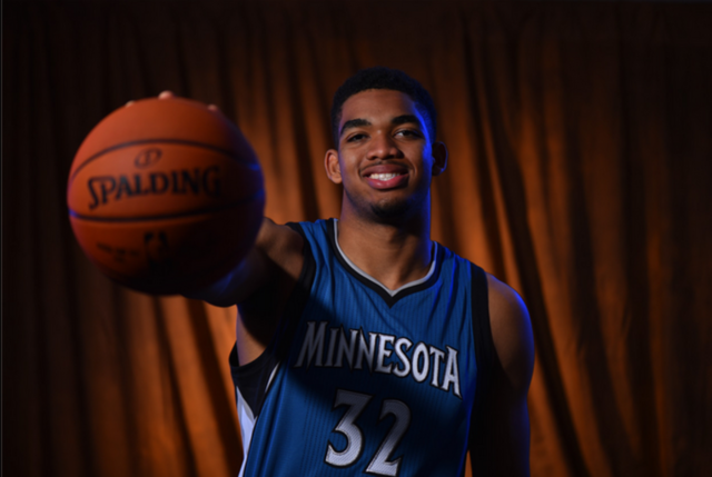 [图]国众将积极备战日本 主帅伊万表情严肃.